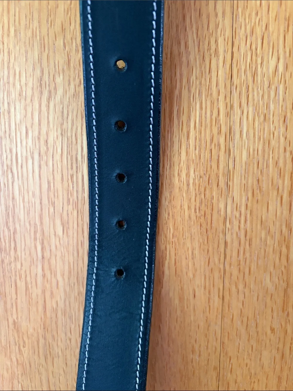 Dover Saddlery Black Leather Equestrian Horse Riding Belt 28 white stitching EUC